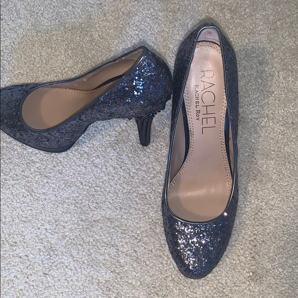 Stunning Rachael Roy Silver Glitter Pump